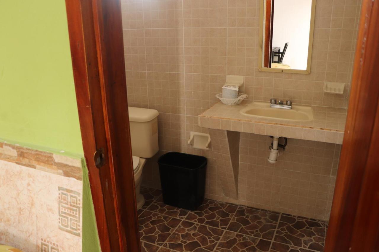 Hotel Quinta Santa Elena Palenque Extérieur photo